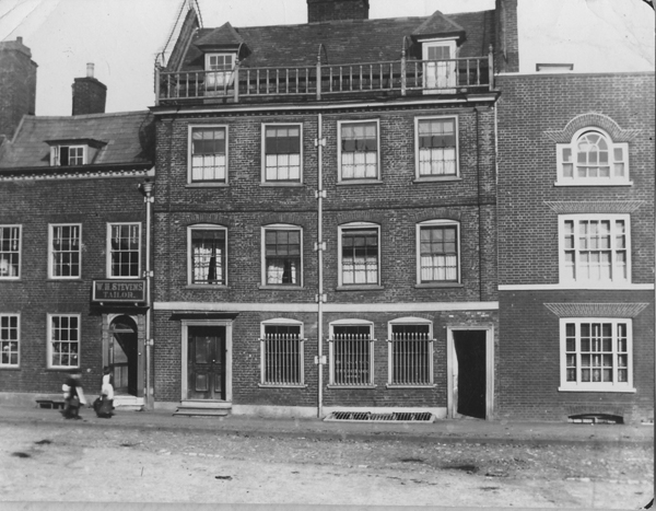 Market Square c1890 before the Bank was built